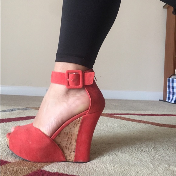 Shoes - Picture 3 of 3